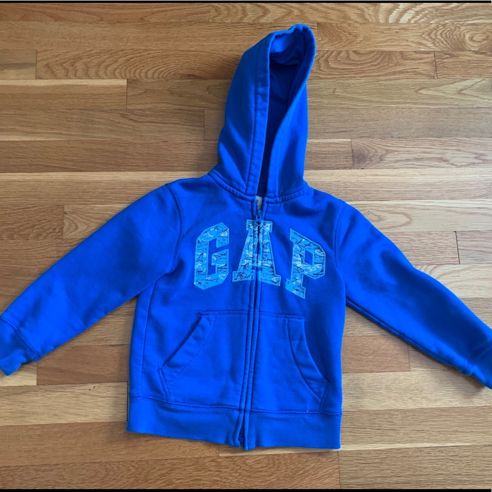 GAP hoodie